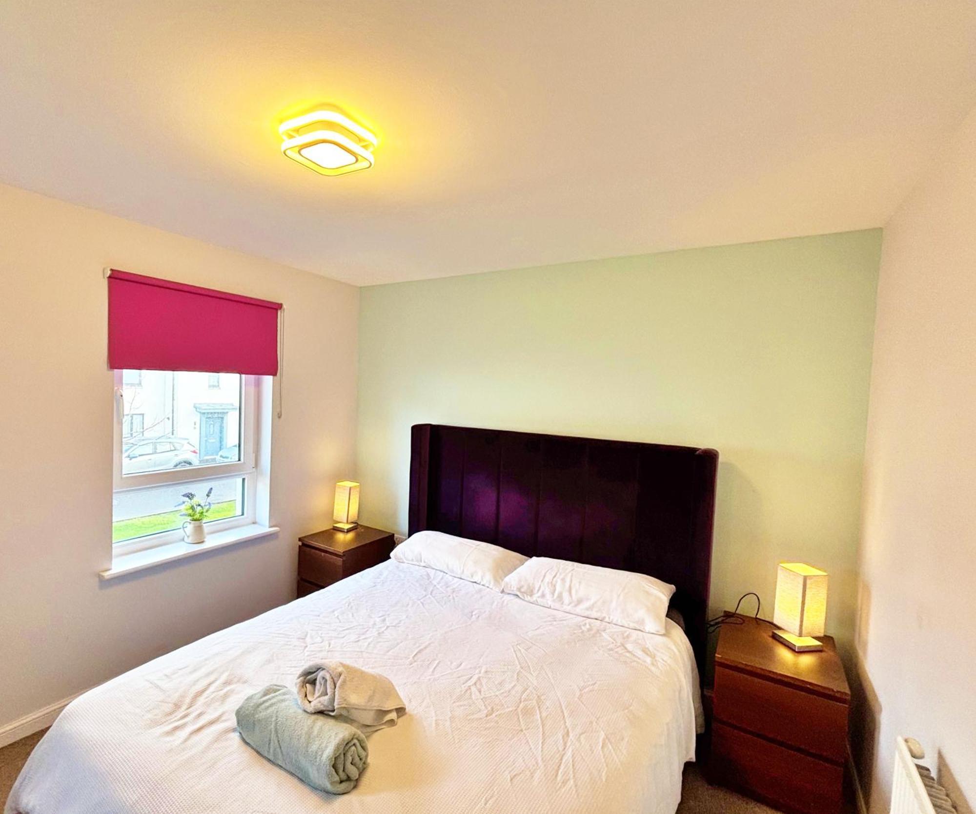 Villa 3 Bed House With Parking Near Airport EDI Exterior foto
